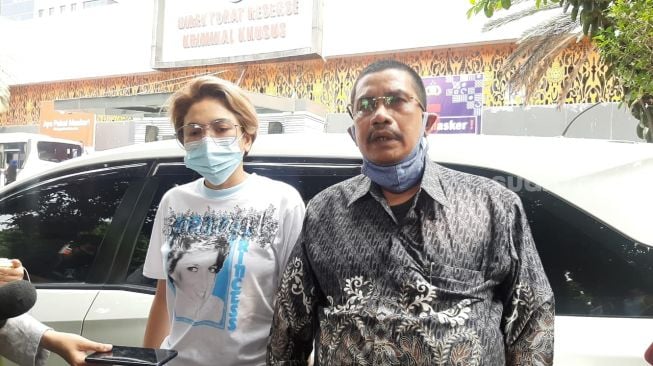 Nikita Mirzani Bawa Bukti Baru ke Polisi untuk Menjerat Indra Tarigan