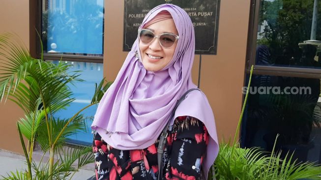 Pernah Kena Tipu, Okie Agustina Trauma dengan Travel Umrah