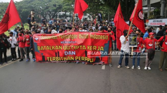 Denny Siregar: Memang Hari Ini Ada Demo? Kok Gak Kerasa Ya?