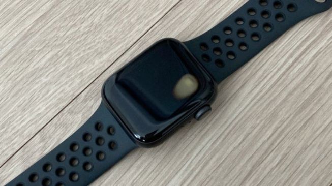 Apple Watch SE yang diduga bermasalah. [Apple Insider]