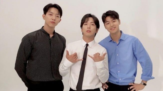 Perbarui Kontrak dengan Agensi, CNBLUE Siap Comeback