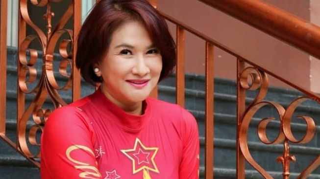 Usia 52 Yurike Prastika Masih Digoda Brondong