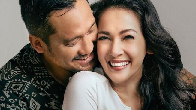 Dulu jadi selingkuhan, Mieke Amalia bersyukur Tora Sudiro suami setia