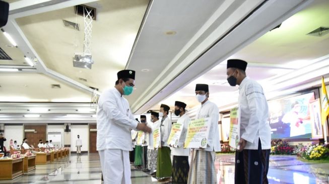 Hari Santri, Pemprov Jateng Beri Penghargaan ke 15 Pesantren