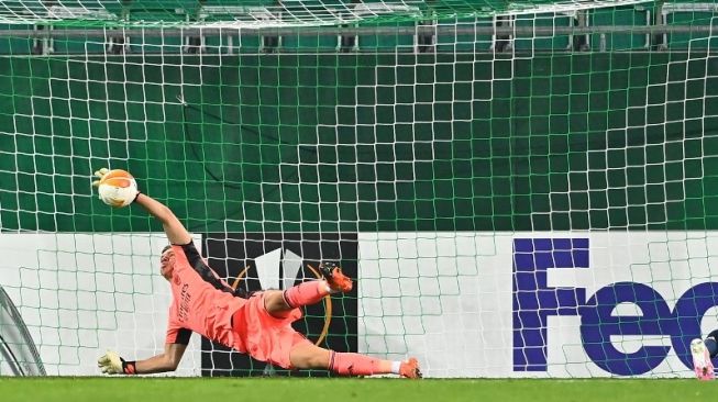 Parade Blunder Leno di Laga Rapid Vienna vs Arsenal, Arteta Beri Pembelaan