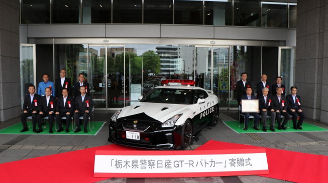 Mobil Polisi Lalu Lintas Jepang tahun-tahun sebelumnya, Nissan GT-R [Carscoops].