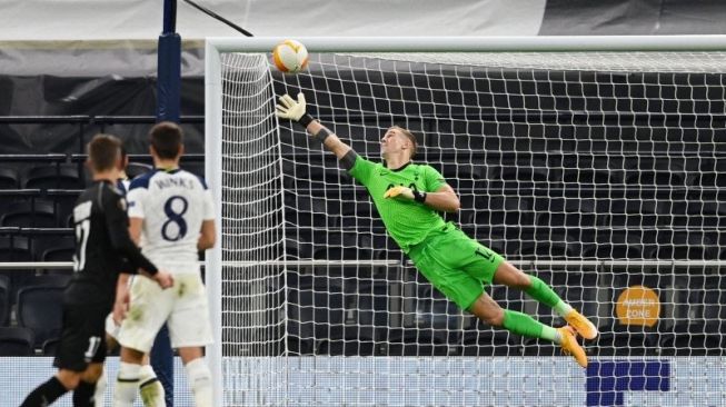 Jelang Laga Liga Europa, Joe Hart Ungkap Ambisi Terbesarnya di Tottenham