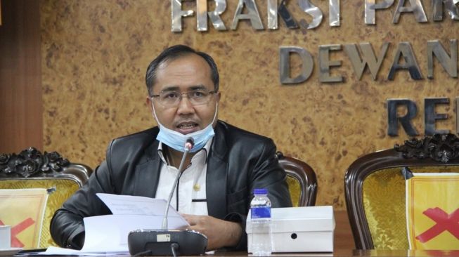 Temukan Perubahan UU Ciptaker: Terlihat Sepele, Tapi Sangat Ubah Substansi