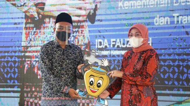 Para Pekerja yang Terkena PHK akan Dibantu Pemerintah dalam Program JPS