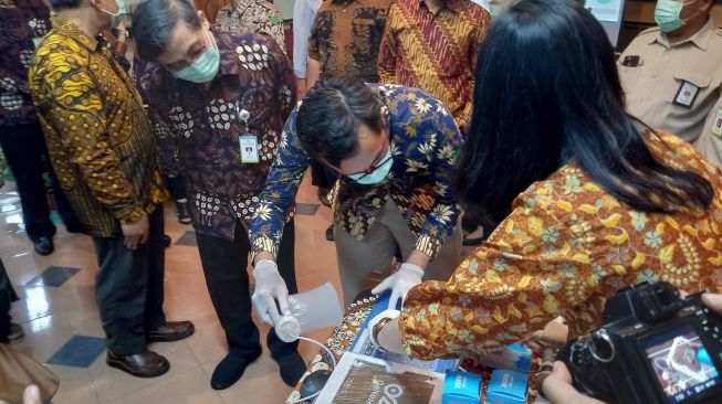 Percobaan GeNose Alat deteksi Covid-19 UGM, Senin (26/10/2020)