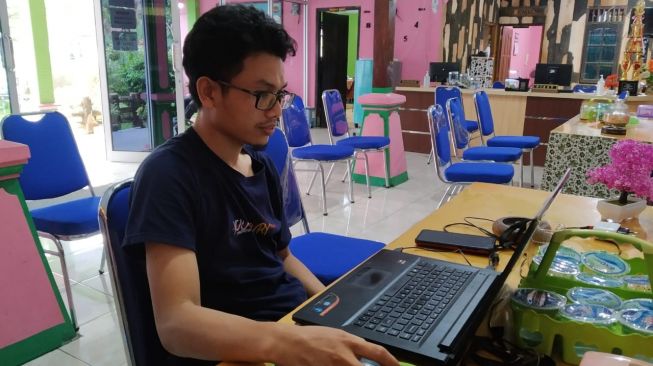 Sumpah Pemuda, Kisah Erick Bungawan Sulap Desa Krandegan Jadi Desa Digital