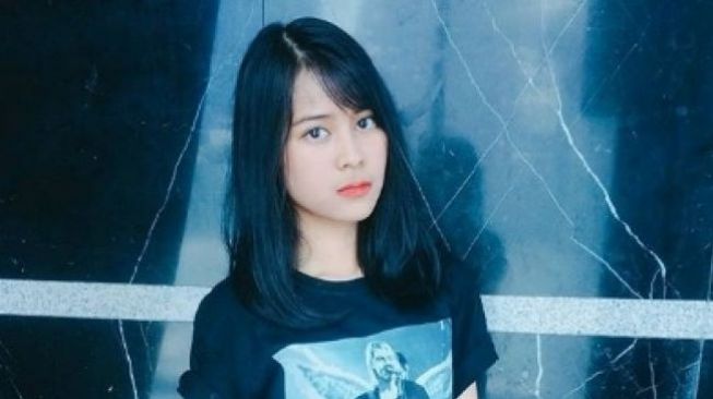 Setelah Flora Dan Olla, Personil JKT 48 Vivi Dikonfirmasi Positif Covid-19