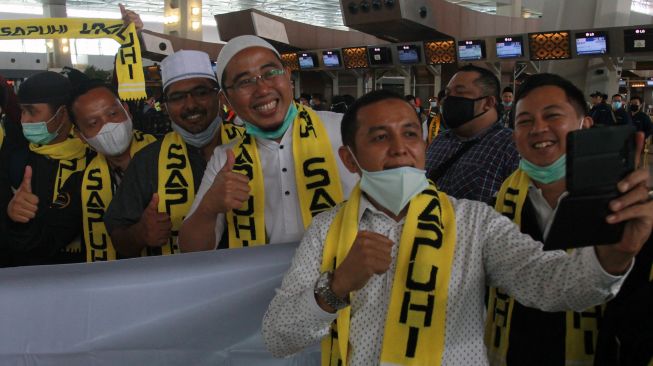 Penerbangan Umrah Perdana di Masa Pandemi Covid-19