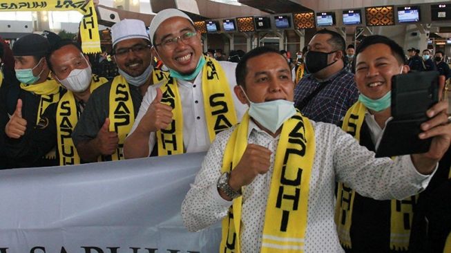 Puluhan Ribu Jemaah Umrah Sulsel Terancam Batal Berangkat ke Tanah Suci