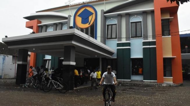 Pelayanan Perpustakaan Karanganyar Ditutup Sementara Per Hari Ini