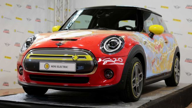 MINI Cooper SE The Flash [MINI].