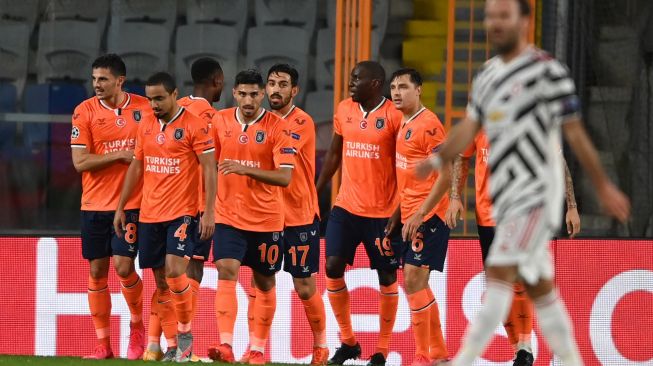 Liga Champion, Setan Merah MU Dibungkam Tim Debutan Basaksehir di Istanbul