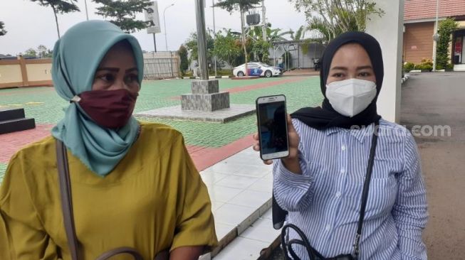 Kena Tipu Akta Jual Beli Tanah, Emak-emak di Tangerang: Tolong Viralkan Ya