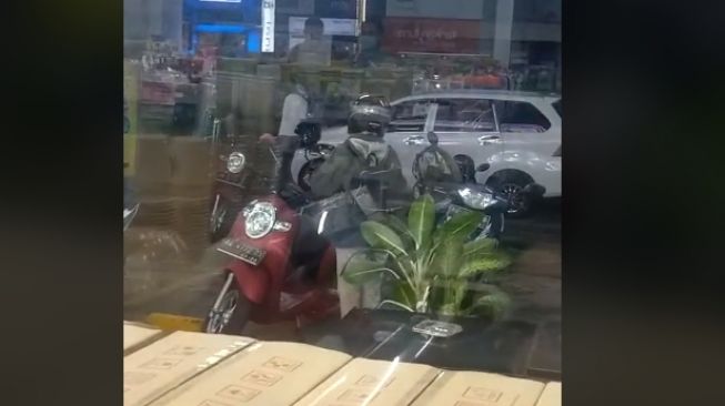 Viral Honda Scoopy 'Dicolong' Orang, Pemilik Justru Ketawa Terbahak-bahak