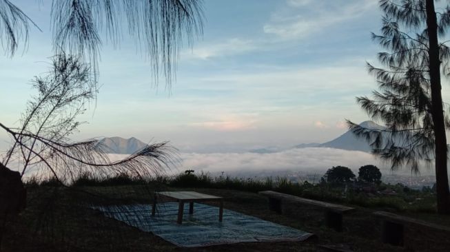 Angkirngan di atas awan di Kabupaten Semarang. (Istimewa)