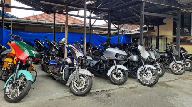 Ada Road Glide, Ini Moge Milik Anggota HOG Siliwangi Chapter Bandung yang Disita Polisi