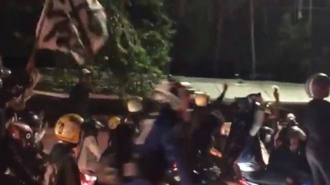 Malam Minggu, Bandung Diteror Kelompok Bermotor