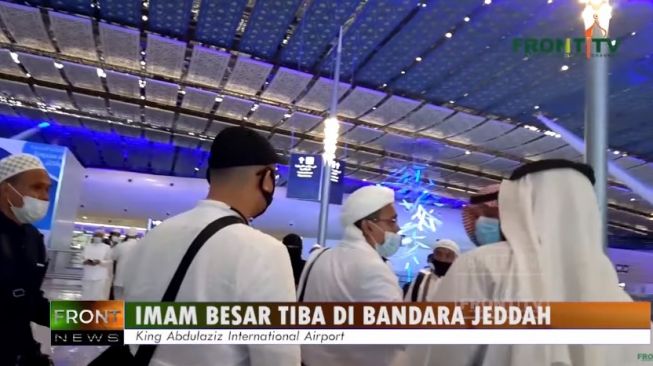 Habib Rizieq Shihab sudah tinggalkan kota Jeddah, Arab Saudi menuju Indonesia. (Youtube Front TV)