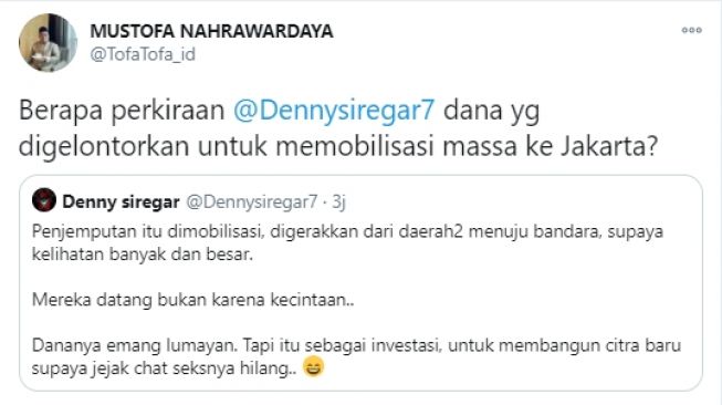 Cuitan Mustofa dan Denny Siregar soal HRS. - (Twitter/@TofaTofa_id)