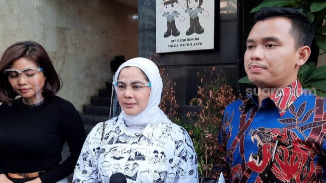 Kena Tipu 2 Kali, Ibu Rachel Vennya Rugi Rp 1 Miliar