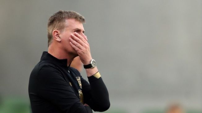 Pelatih Timnas Irlandia, Stephen Kenny dalam laga menghadapi Finlandia di UEFA Nations League di Aviva Stadium, Dublin, 6 September 2020. [Niall CARSON / POOL / AFP]