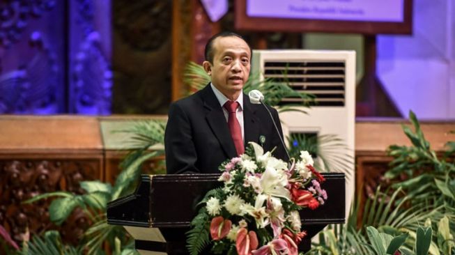 KLHK Kukuhkan Lima Peneliti Sebagai Profesor Riset