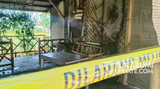 Sempat Diancam untuk Tutup, Warung Abah Yaya Dibakar Orang tidak Dikenal