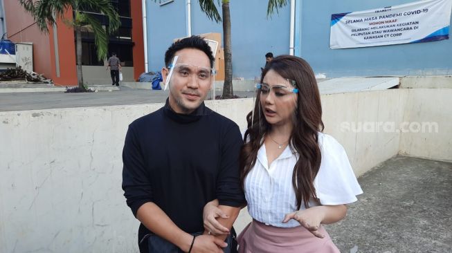 Jenita Janet Ungkap Alasan Suami Kasih Kado Peternakan