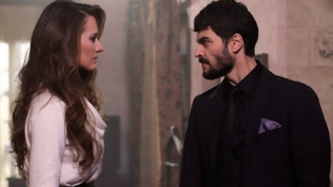 Serial drama asal Turki, Hercai. 