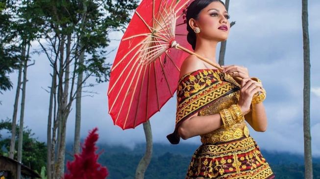 Selain Jumputan dan Songket, Sumsel Juga Ada Kain Kawai Kanduk OKU Selatan