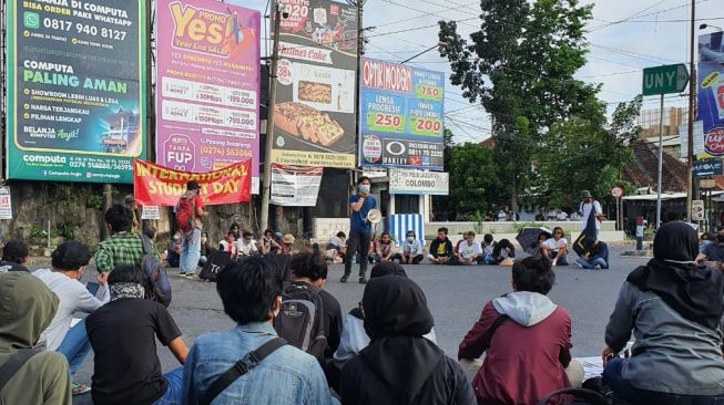 ARB Kembali Gelar Demo, Desak Pemerintah Segera Cabut Omnibus Law