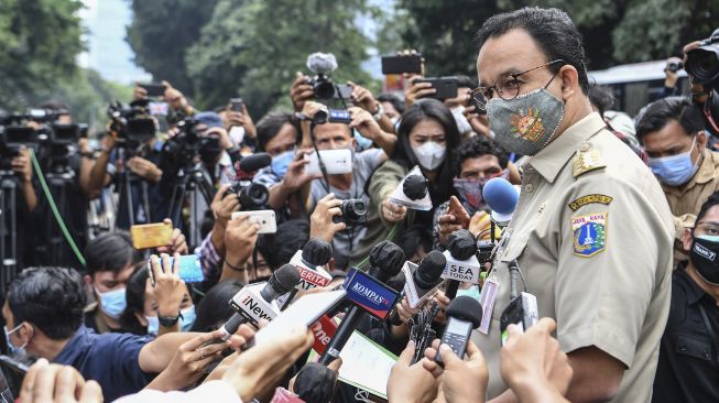 Anies Blak-blakan soal Alasan PSBB di Jakarta Diperketat