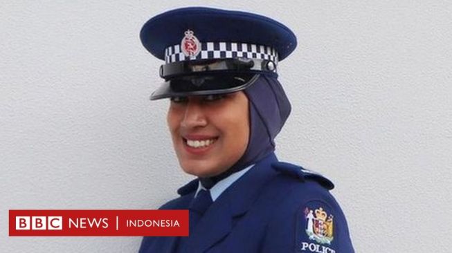 Polisi Berjilbab Pertama: Senang Rasanya Bisa Keluar dan Tunjukkan Jilbab