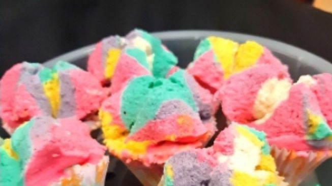 Anti Gagal, Ini Resep Bolu Kukus Unicorn yang Lagi Viral di Twitter