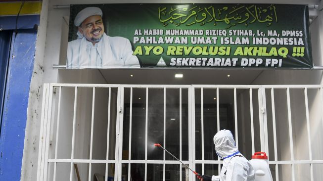 Kabur, Puskesmas Kewalahan Cari Satu Lagi Tetangga Rizieq Reaktif Covid