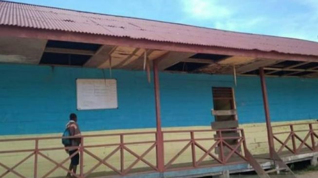 Ironis! Banyak Gedung SD di Kampung Pesisir Mimika Papua Rusak Berat