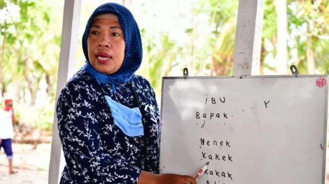 Kementerian Agama Tunjukkan Aturan Guru Kristen Bisa Mengajar di Madrasah