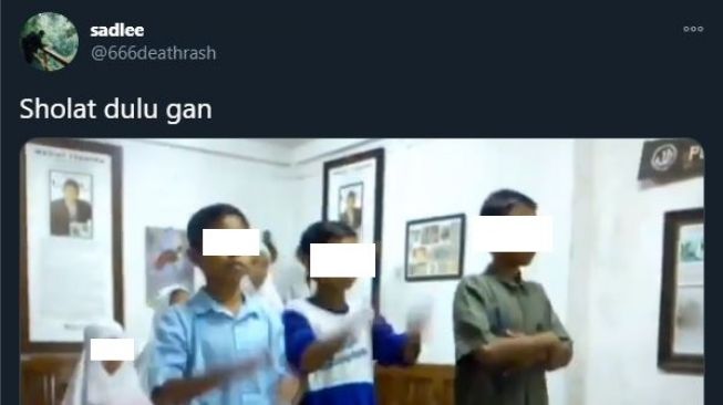 Heboh Video Anak Anak Salat Pakai Bahasa Indonesia Buat Warganet Berdebat