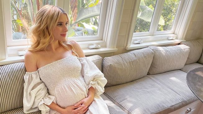 Emma Roberts hamil (Instagram/Emma Roberts)