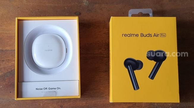 Realme Buds Air Pro: Earphone TWS Canggih di Akhir 2020?