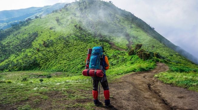 Takut Mendaki? Simak 5 Tips Mendaki Gunung Untuk Pemula!