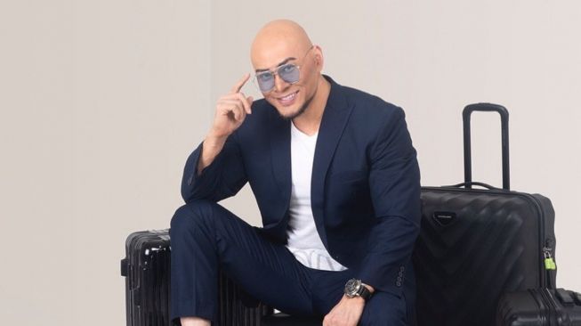 Alasan Deddy Corbuzier blokir 5 Instagram artis, soal Rossa receh banget