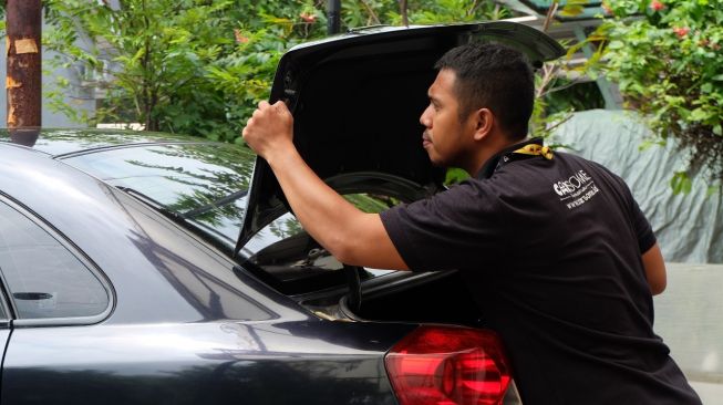 Tak kurang dari 170 titik akan diperiksa inspector Carsome bagi mobil bekas yang hendak djual  [Dok Carsome Indonesia].