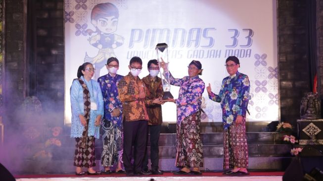 Sabet 56 Medali, UGM Juara Umum PIMNAS 3 Tahun Berturut-turut