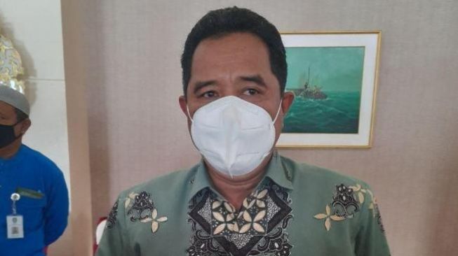 Pjs Gubernur Bahtiar Imbau Warga Kepri Tak Keluar Daerah saat Pilkada